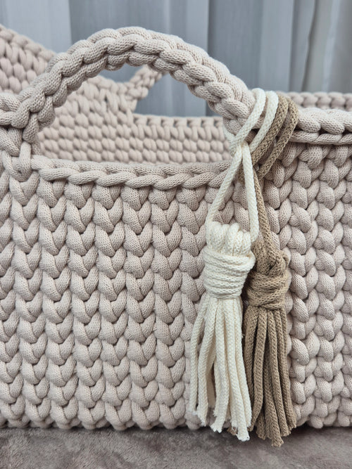 Personalisierter Moseskorb mit Verdeck (75cm x 40cm x 41cm)